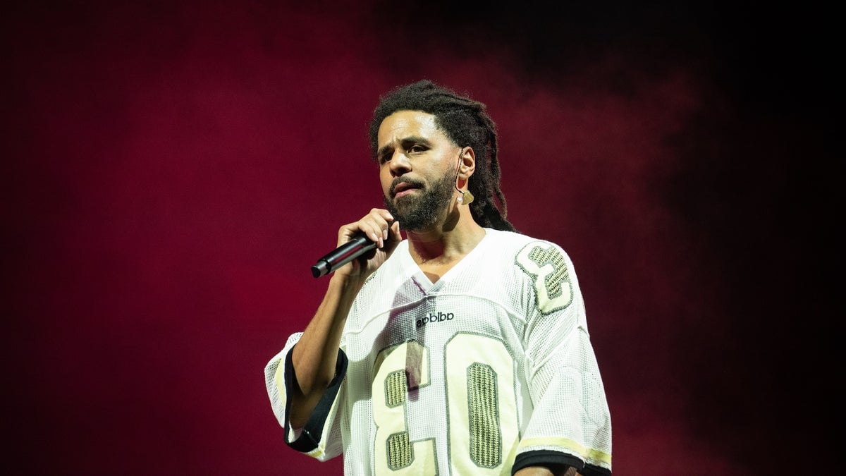 J. Cole Tour Energy vs. Hip-Hop Code: Why Some Fans Aren’t Cheering